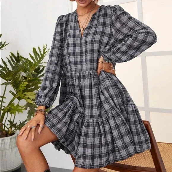 Plaid ruffle hem lantern sleeve blouse plum - Picture 10 of 16